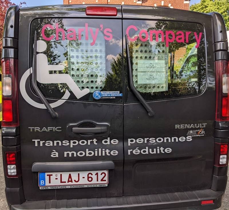 Charly's Company véhicule adapté pour le transport de personnes à mobilité réduite à Soignies, Braine-le-Comte, La Louvière, Ecaussinnes
