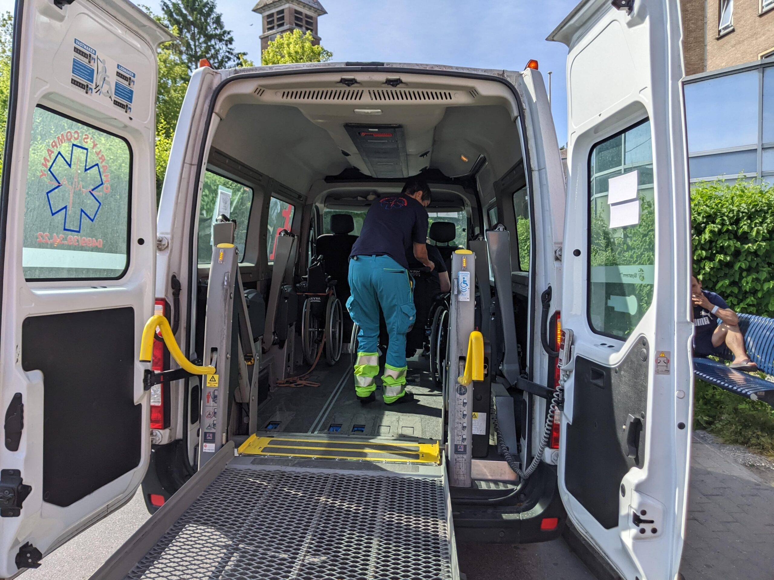 Intérieur ambulance Charly's Company